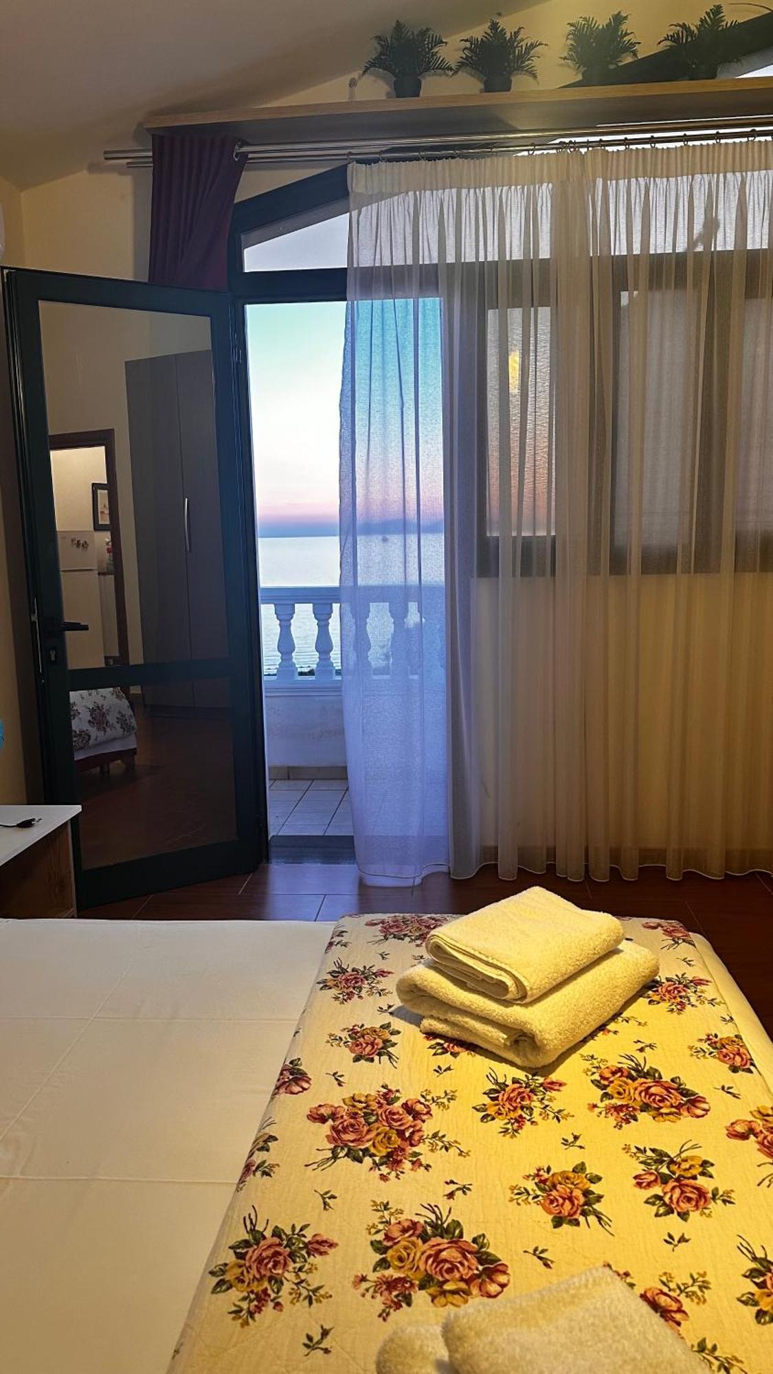 Villa Mare - For Families & Groups Avlonya Dış mekan fotoğraf